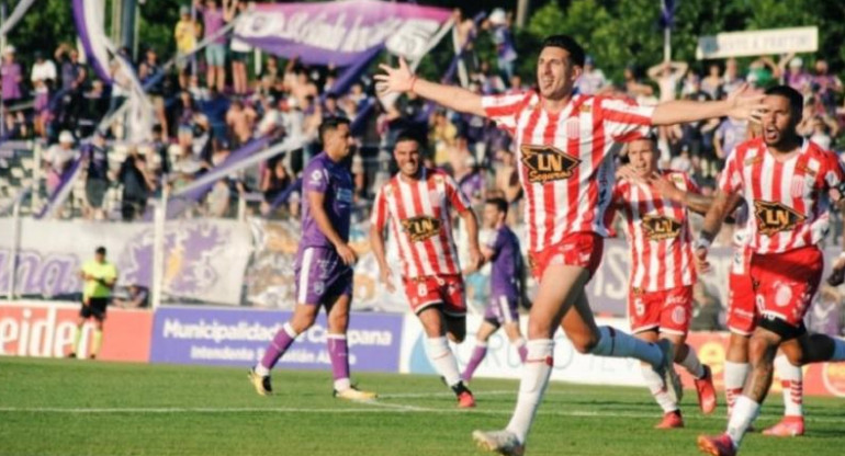 Barracas Central ganó y jugará la final por el ascenso a la Liga Profesional