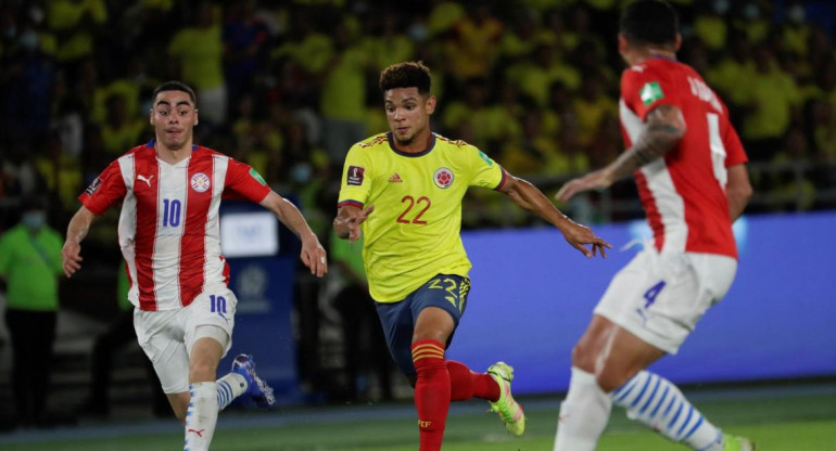 Colombia vs Paraguay, Eliminatorias, EFE
