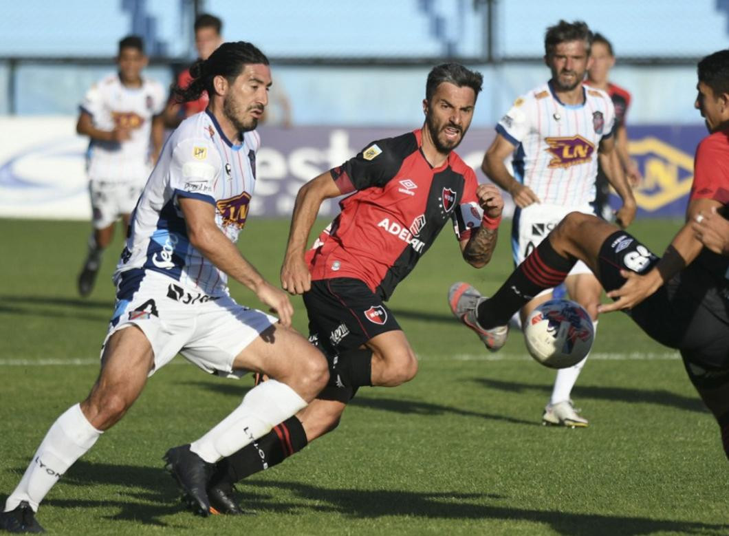 Arsenal vs. Newells, NA