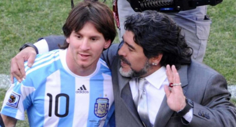 Lionel Messi y Diego Maradona, Selección argentina, NA