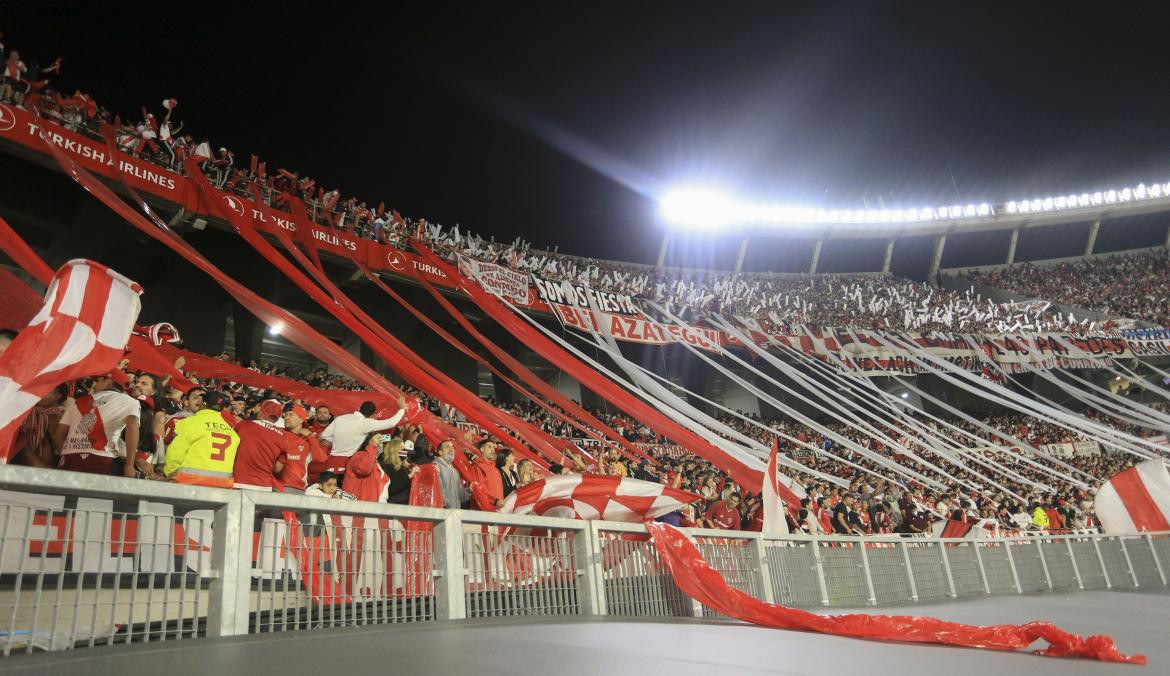 Hinchas de River en el Monumental, foto NA