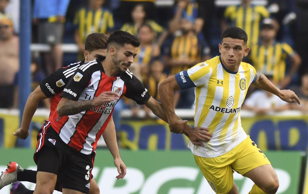 Rosario Central vs. River, fútbol argentino	