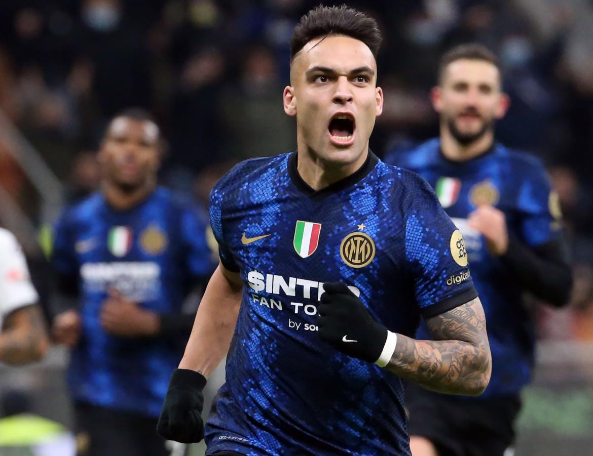 Festejo de Lautaro Martínez para el Inter ante el Spezia, AGENCIA EFE