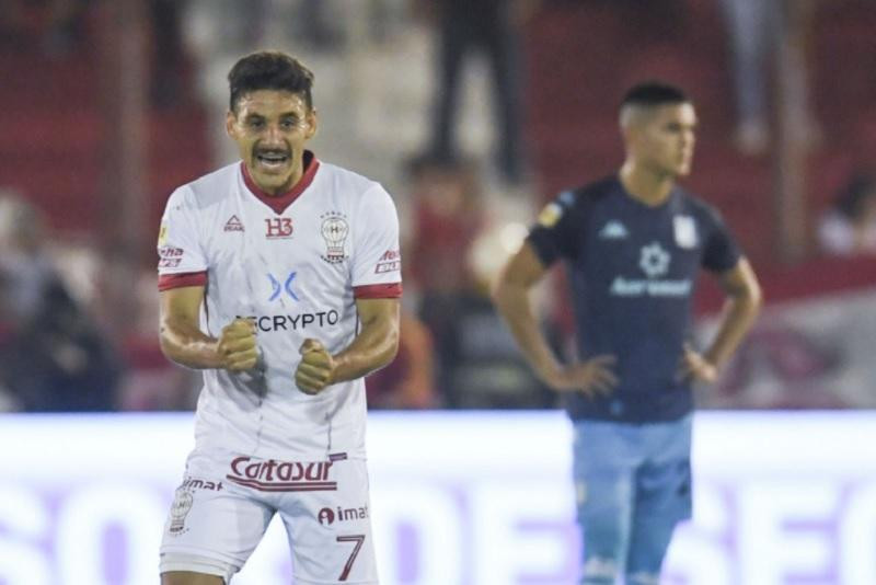 Huracán le ganó a Racing en Parque de los Patricios