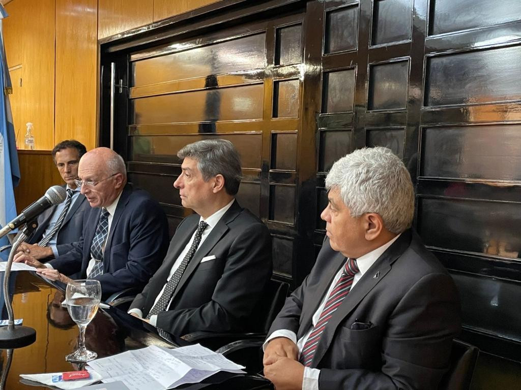 Rosatti y Casal durante el encuentro con jueces y fiscales rosarinos