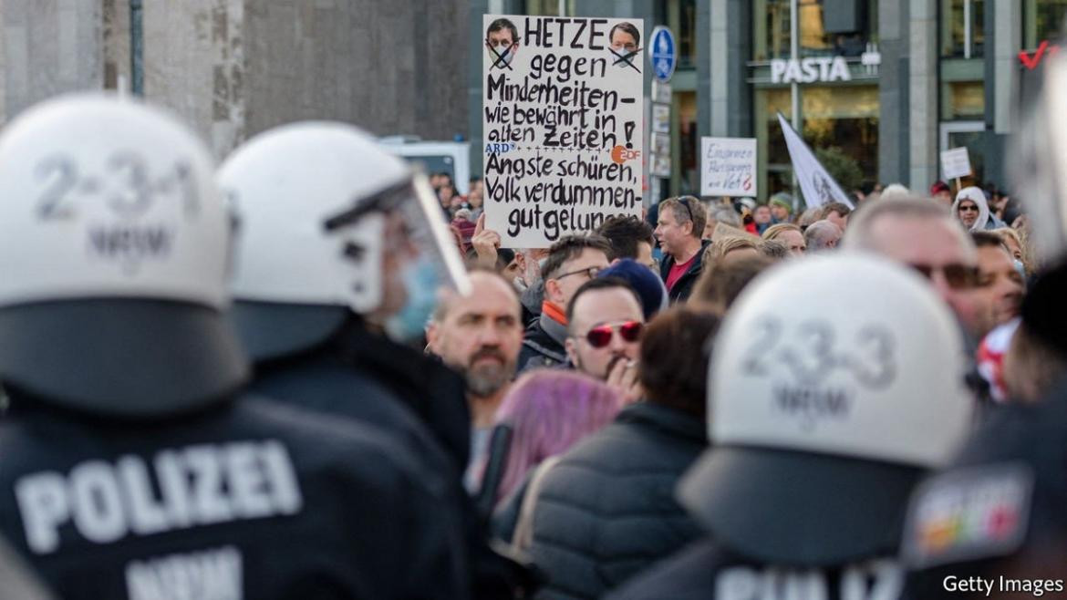 Protesta de grupos antivacuna en Alemania.