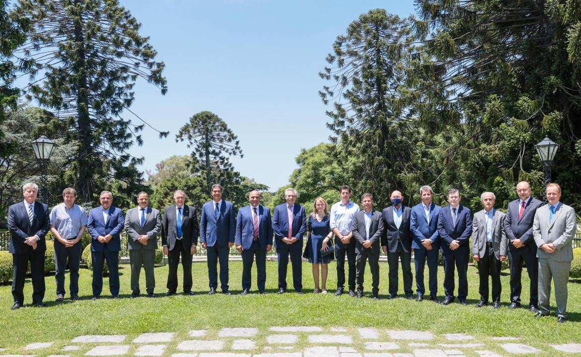 Alberto Fernández con gobernadores provinciales en Quinta de Olivos, AGENCIA NA