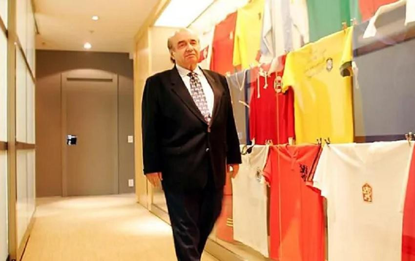 Murió Juan Figer, el empresario que llevó a Maradona al Nápoles	