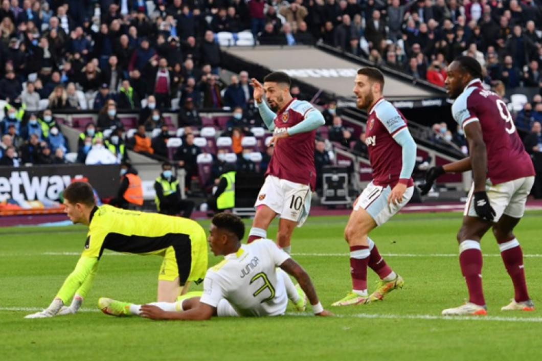 West Ham vs. Leeds, fútbol inglés, NA