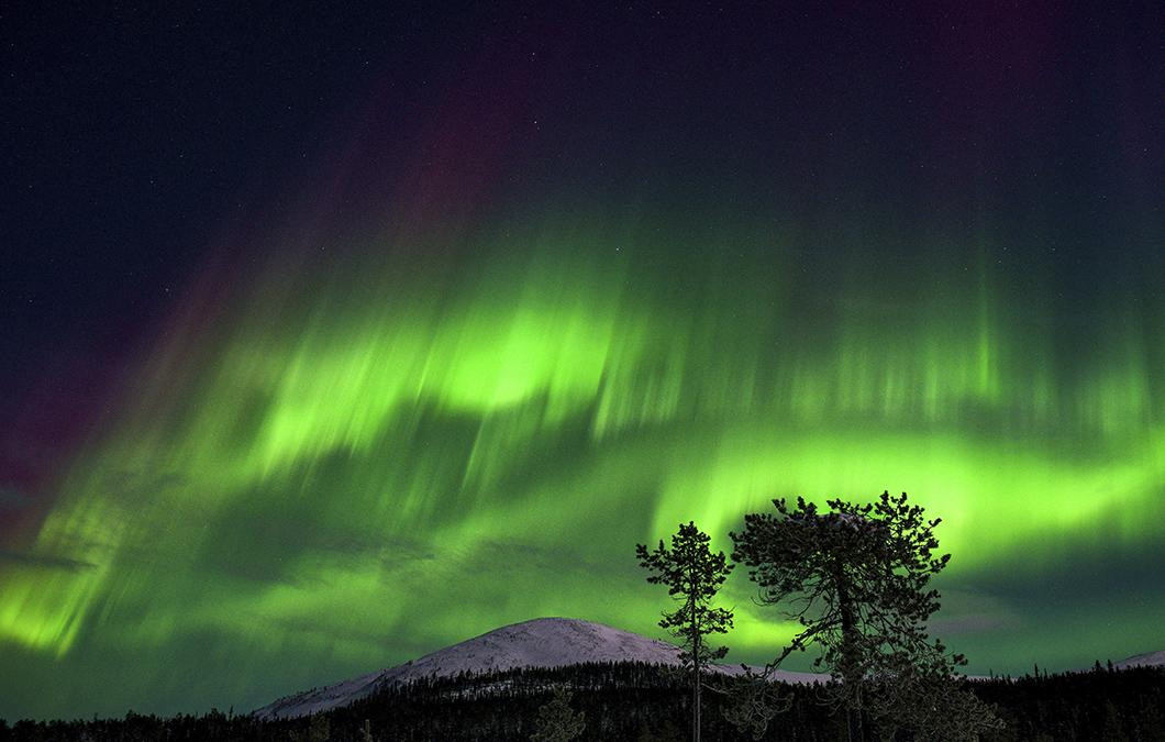 Impresionante aurora boreal en Finlandia