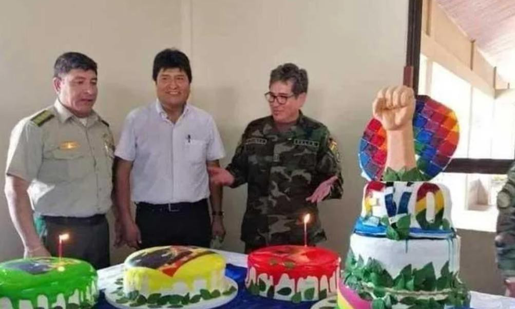 Yuri Calderón, Evo Morales y Maximiliano Dávila, Foto: Página Siete