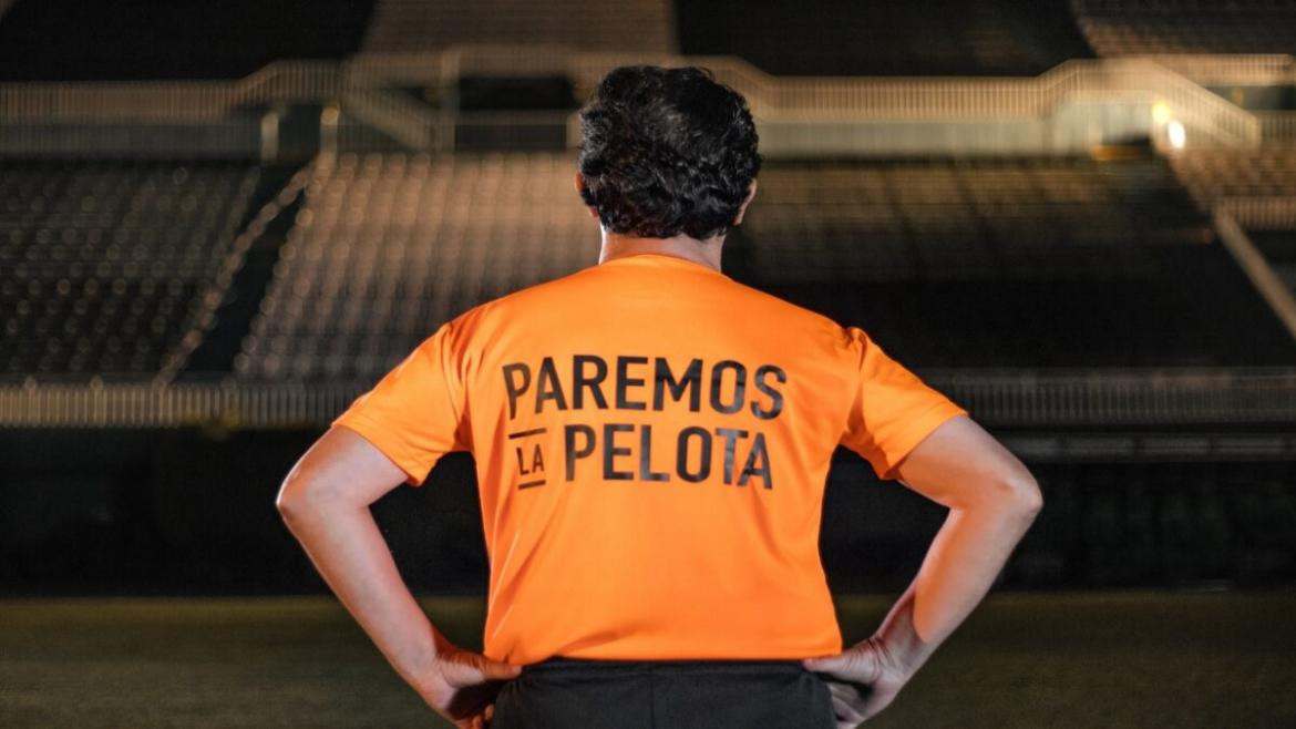 Paremos la pelota, foto para nota de Opinion.