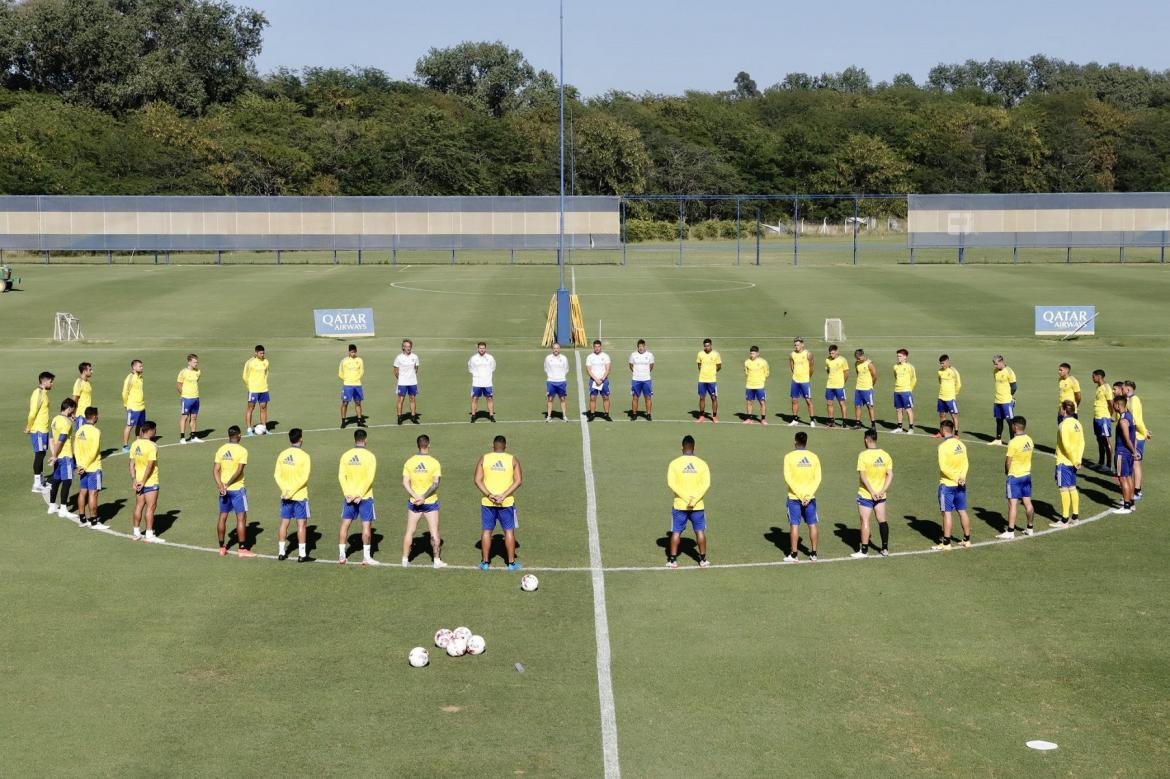 Minuto de silencio por la muerte de Roberto Digón, exdirigente de Boca Juniors.