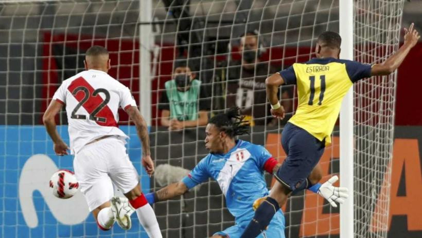 Ecuador vs Perú, Eliminatorias, foto NA