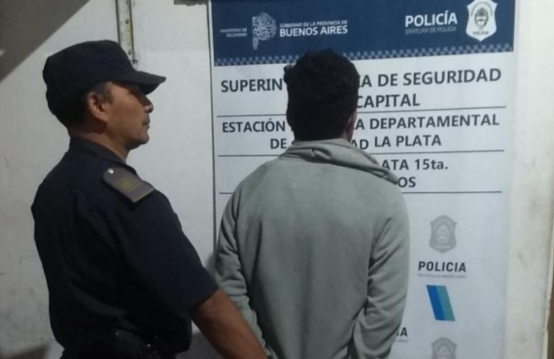 Detenido por herir a su hermano, foto NA