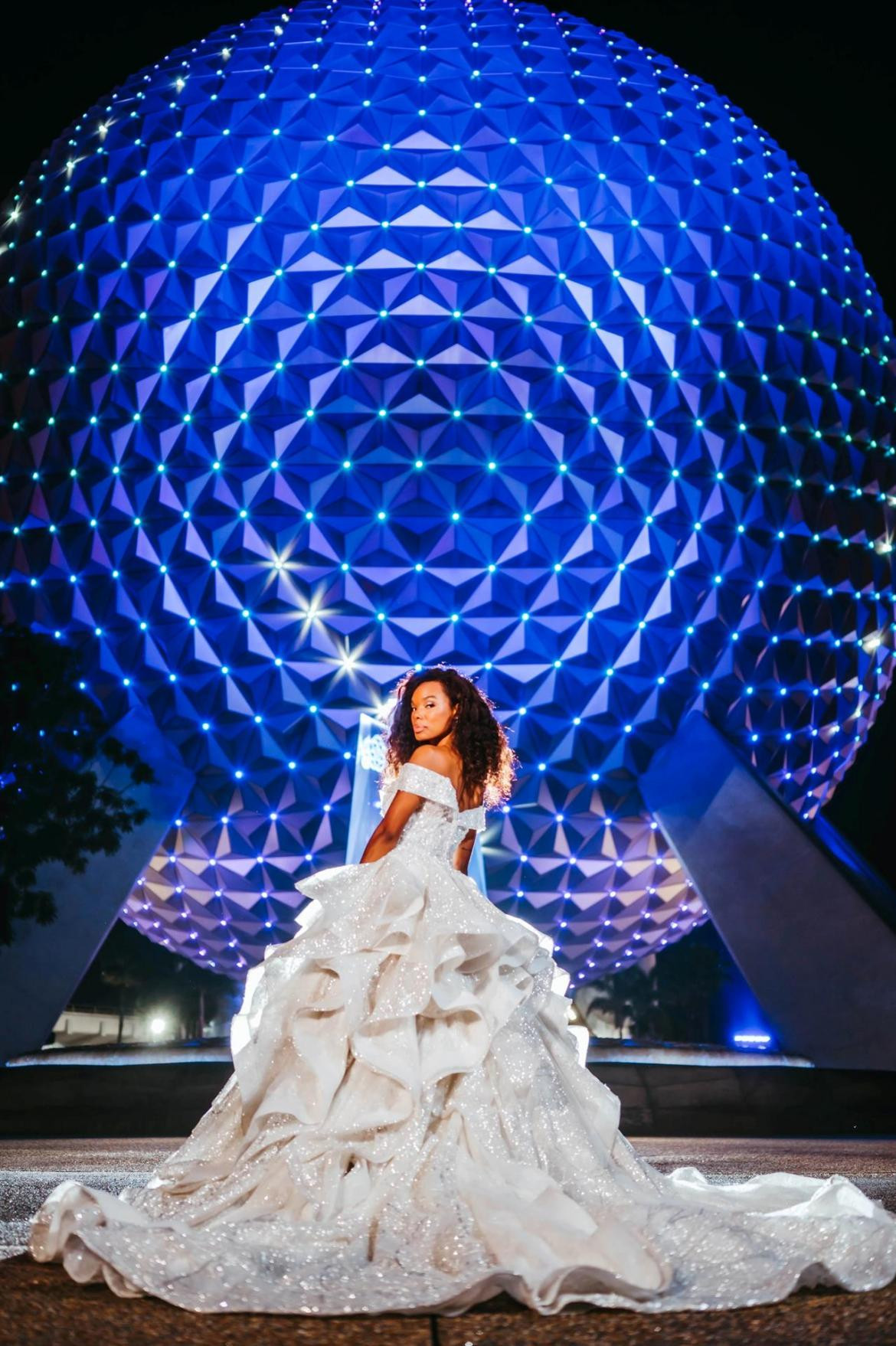 Disney lanzó un vestido de novia en honor a los 50 años de Walt Disney World, EFE
