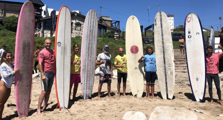 Torneo de Surf de Tablas Largas en Mar del Plata