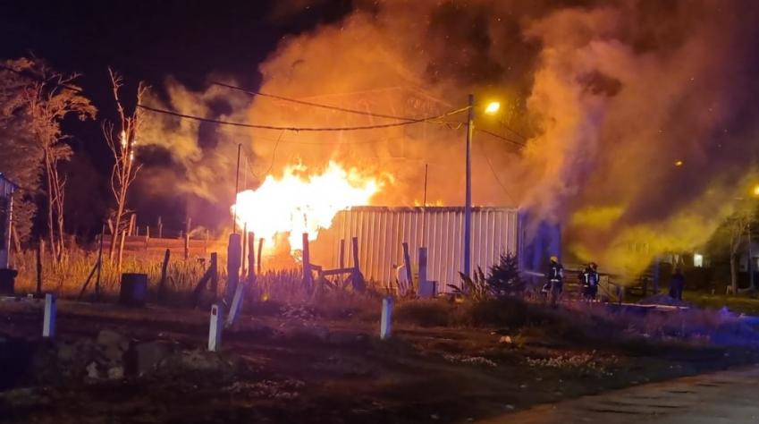 Trágico incendio en Ushuaia, AGENCIA NA