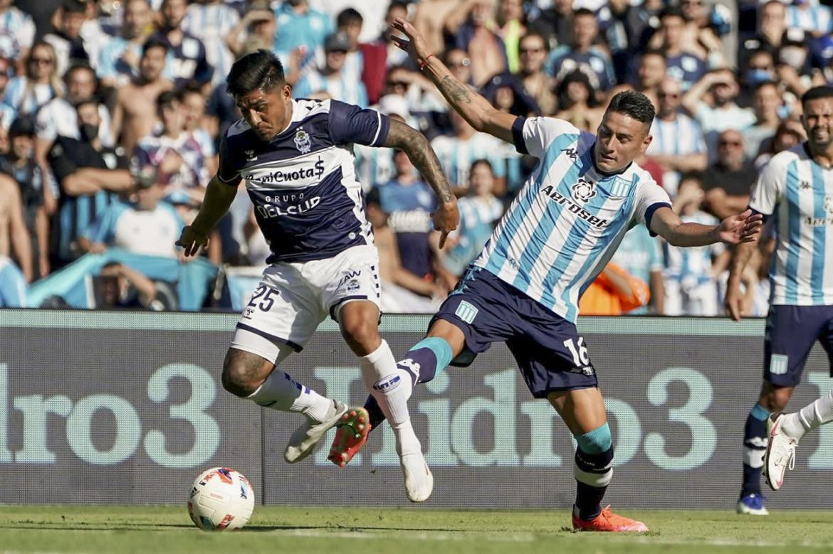 Racing vs Gimnasia Esgrima La Plata. Agencia NA.