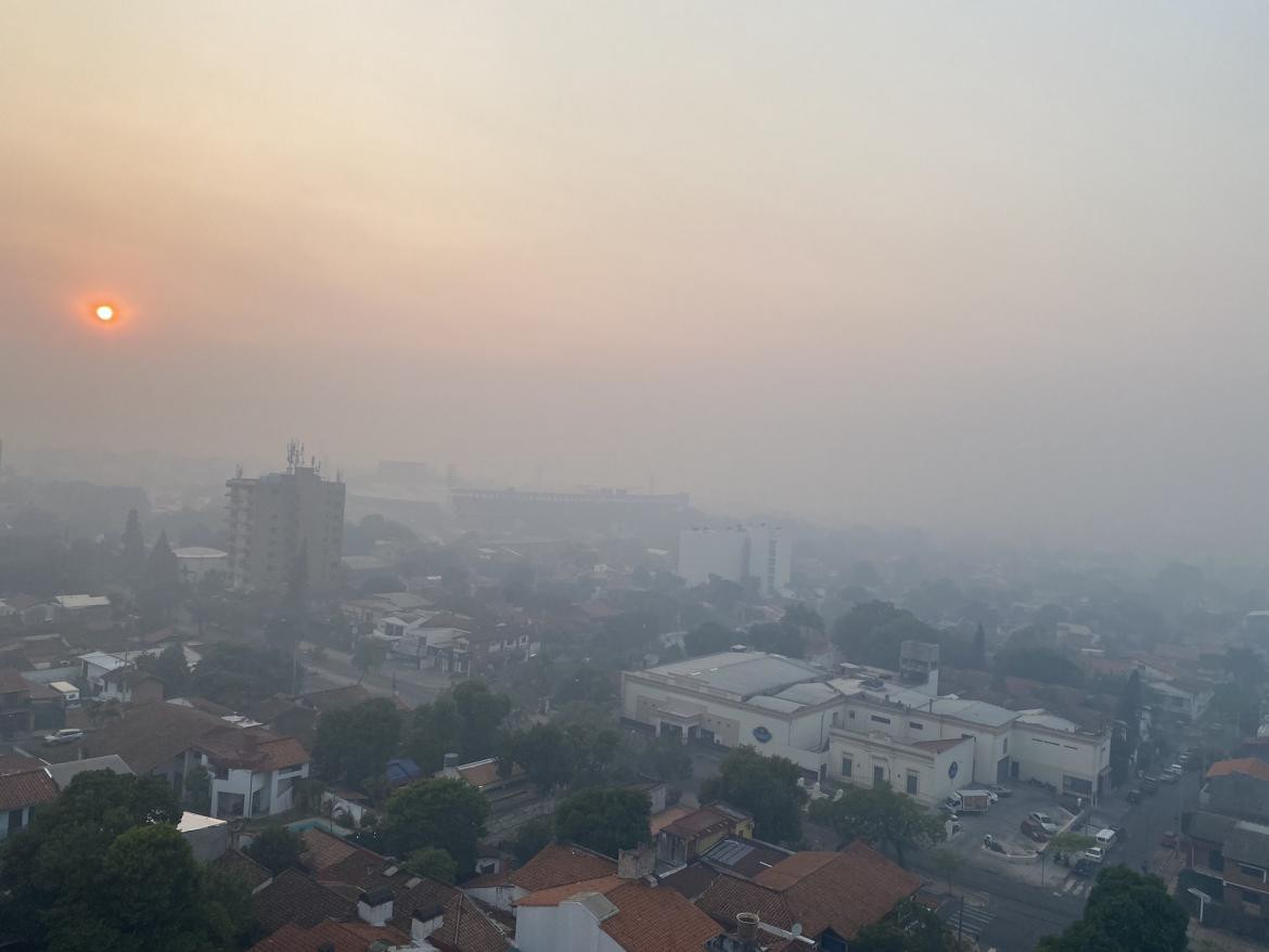 Humo por los incendios en Argentina llegó a Paraguay