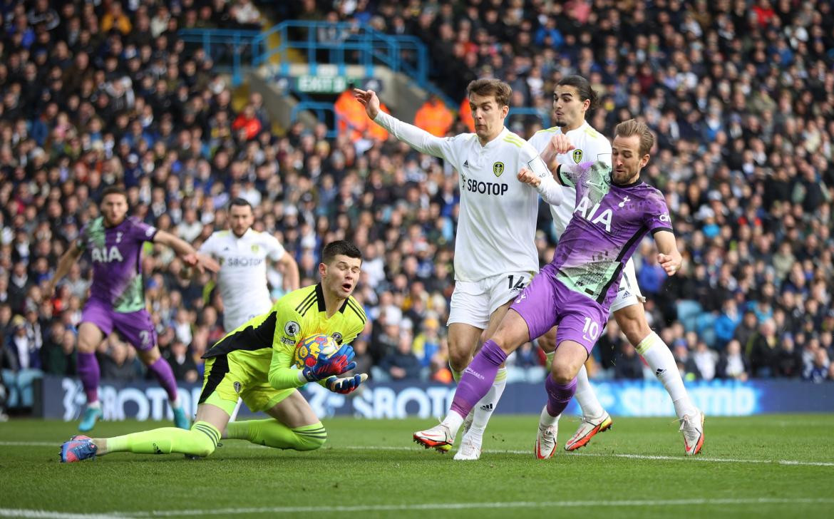 Premier League, Leeds vs. Tottenham, REUTERS