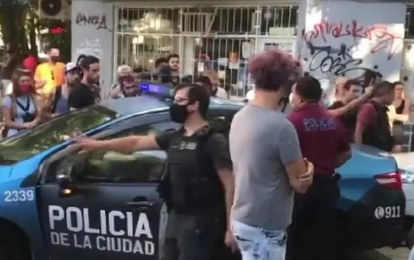 Violación en grupo a una joven en Palermo