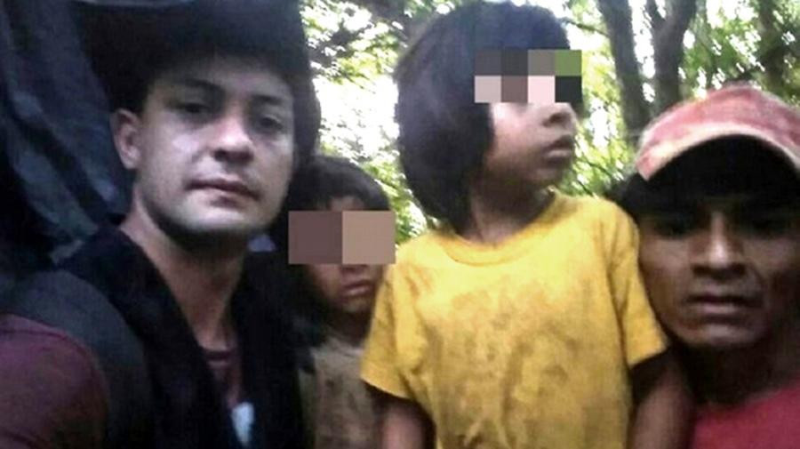 Niños encontrados en el Amazonas