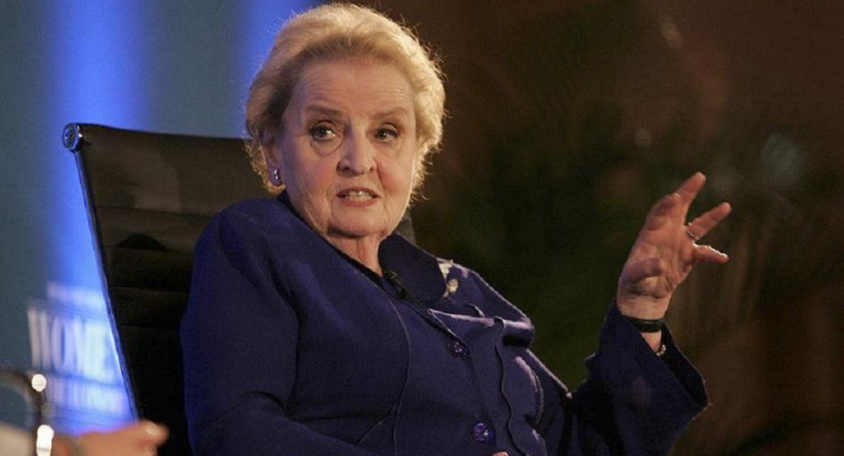 Madeleine Albright, la primera mujer en encabezar el Departamento de Estado de Estados Unidos, falleció de cáncer hoy a los 84 años. Foto NA