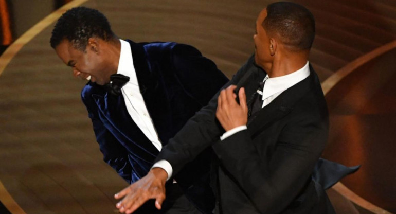 Premios Oscar, Will Smith le pegó a Chris Rock