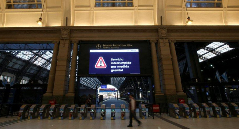 Trenes, paro, foto Reuters