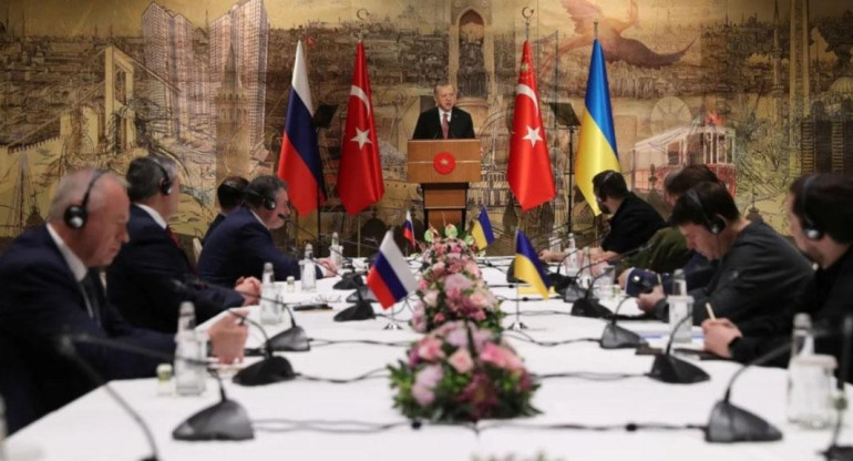 Conflicto entre Rusia y Ucrania, negociaciones en Turquía, NA