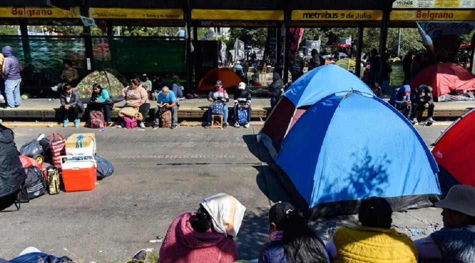 Acampe piquetero en 9 de Julio, foto Twitter