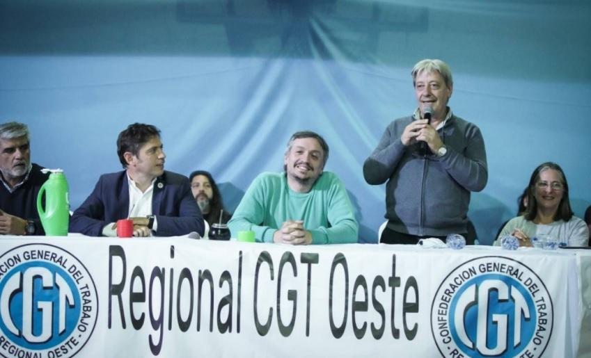 Máximo Kirchner en reunión de la CGT