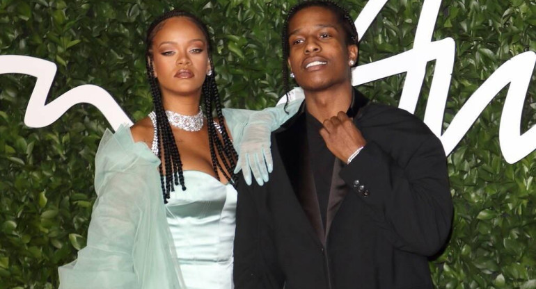 Rihanna y el rapero A$AP Rocky, REUTERS