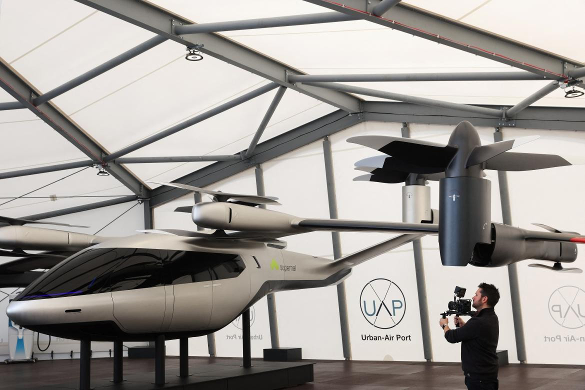 Puerto para drones y futuros taxis voladores, Reino Unido, AFP
