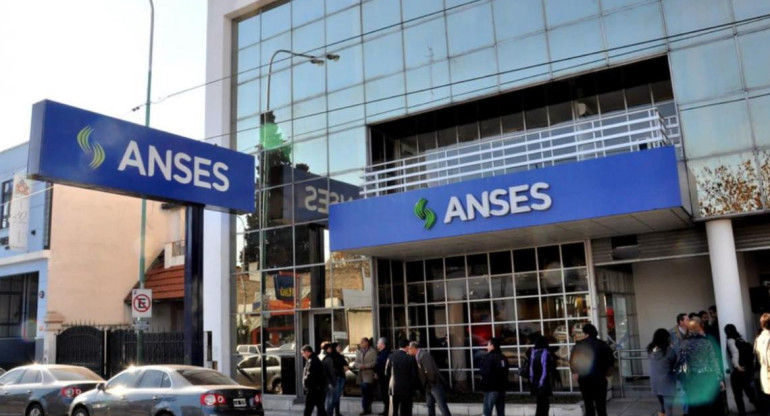 Anses, economía argentina, foto Reuters