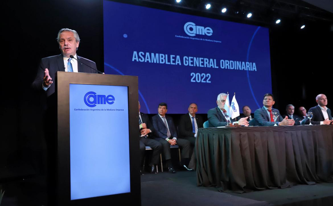 Alberto Fernández, asamblea anual de la CAME, foto NA