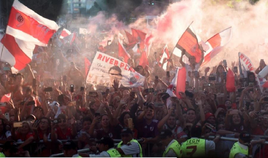 River apeló el fallo de Conmebol por los actos de racismo y dijo que el hincha pagará la multa