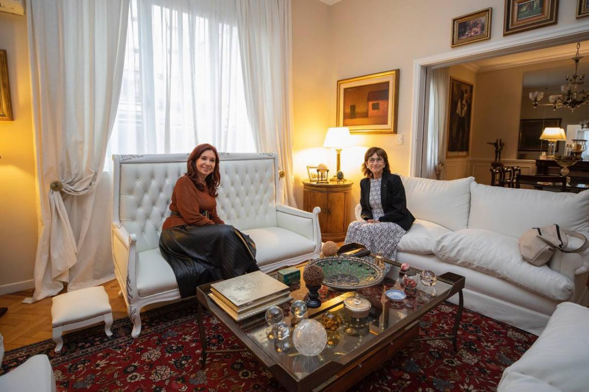 Cristina Kirchner junto a Pilar del Rio, mujer de José Saramago. Foto: @CFKArgentina.