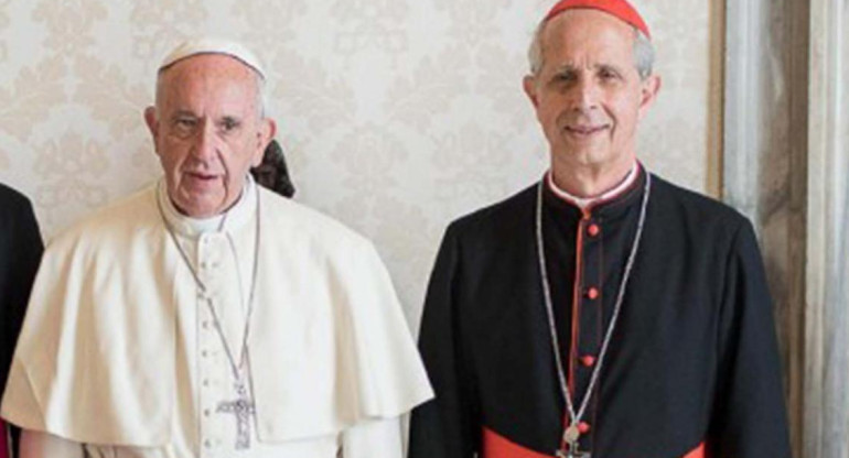 Papa Francisco y Mario Poli.
