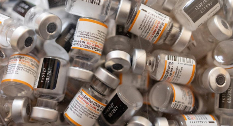 Vacuna de Pfizer contra coronavirus, Reuters