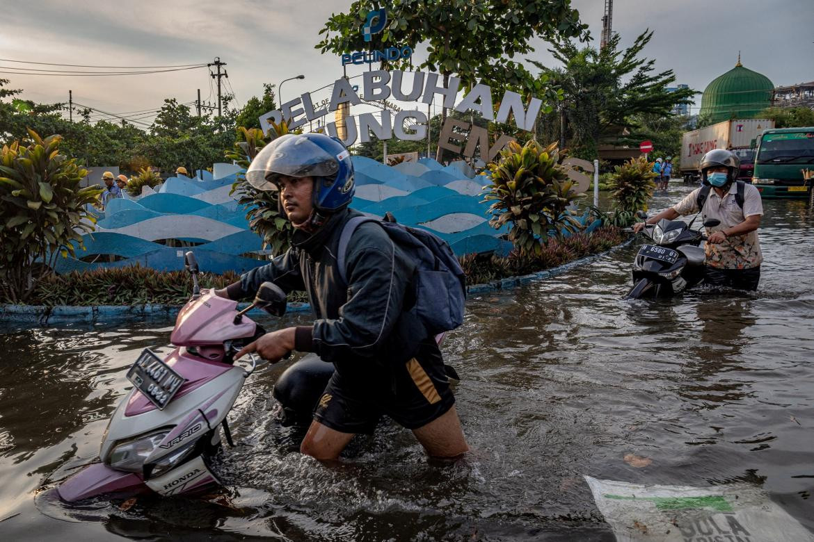 Inundaciones en Indonesia, Reuters