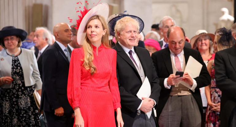 Boris Johnson en el homenaje a la reina Isabel II. Foto: REUTERS.