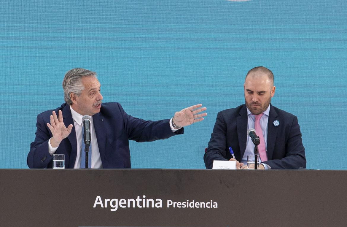 Alberto Fernández, Martín Guzmán, Gobierno, NA