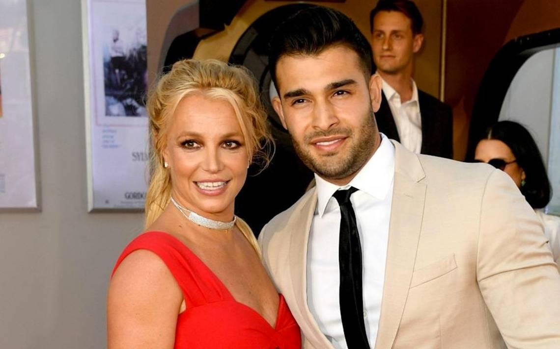 Britney Spears y Sam Asghari. Foto: Reuters.