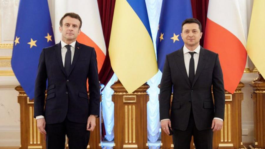 Macron y Zelenski. Foto: Reuters.