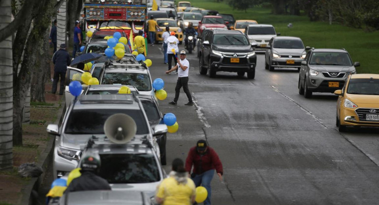 Cierre de campaña para balotaje en Colombia, Reuters