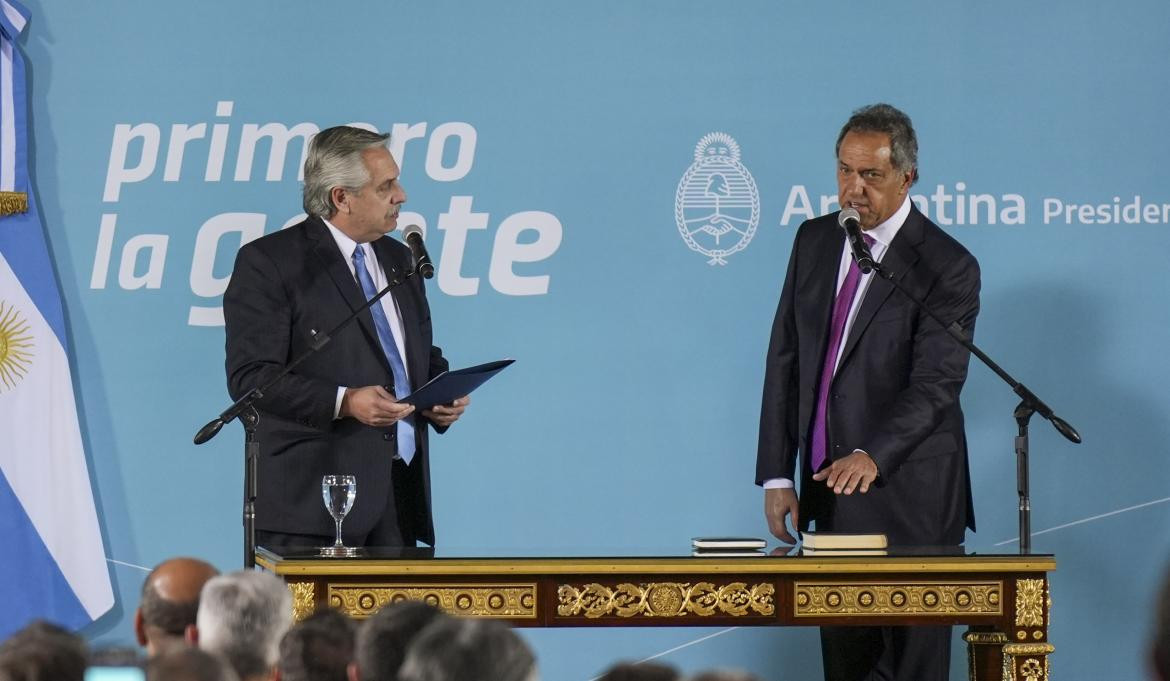 Juramento de Daniel Scioli ante Alberto Fernández. Foto: NA.