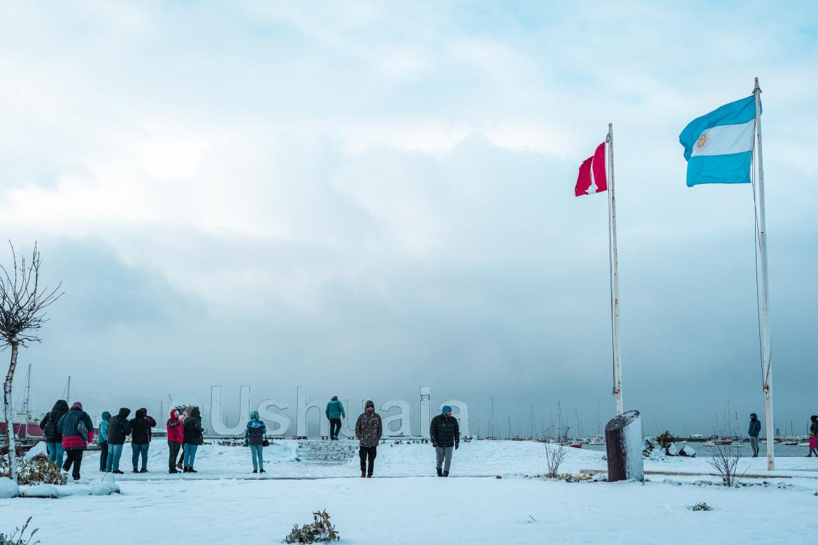 Primera nevada del 2022 en Ushuaia. Foto: @VisitaUshuaia 