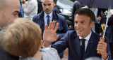 Emmanuel Macron votando en las legislativas en Francia. Foto REUTERS